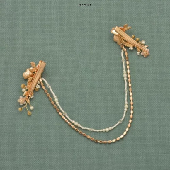 New Beautiful wire/ribbon hair accessory//headband - Picture 2 of 3